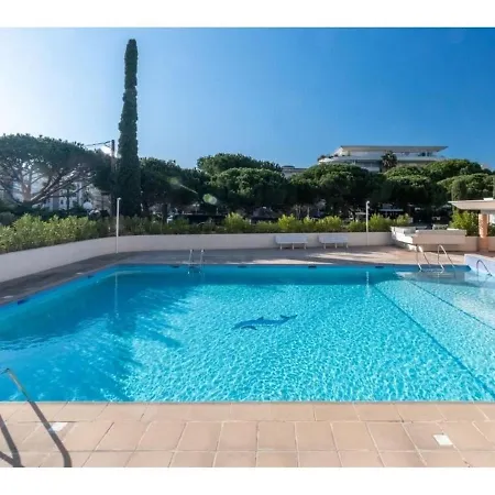 Апартаменты A Frejus, Piscine, A 500m, Clim, Parking, Terrasse, 4 Couchages - Fr-1-226a-110